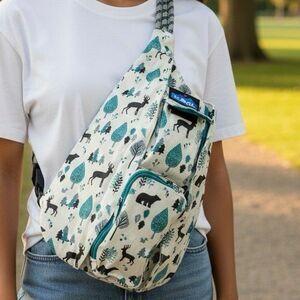 KAVU Mini Rope Bag Cozy Den Forest Animal Print Canvas Crossbody Sling NWT